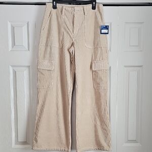 Women's Cream Cargo Pants